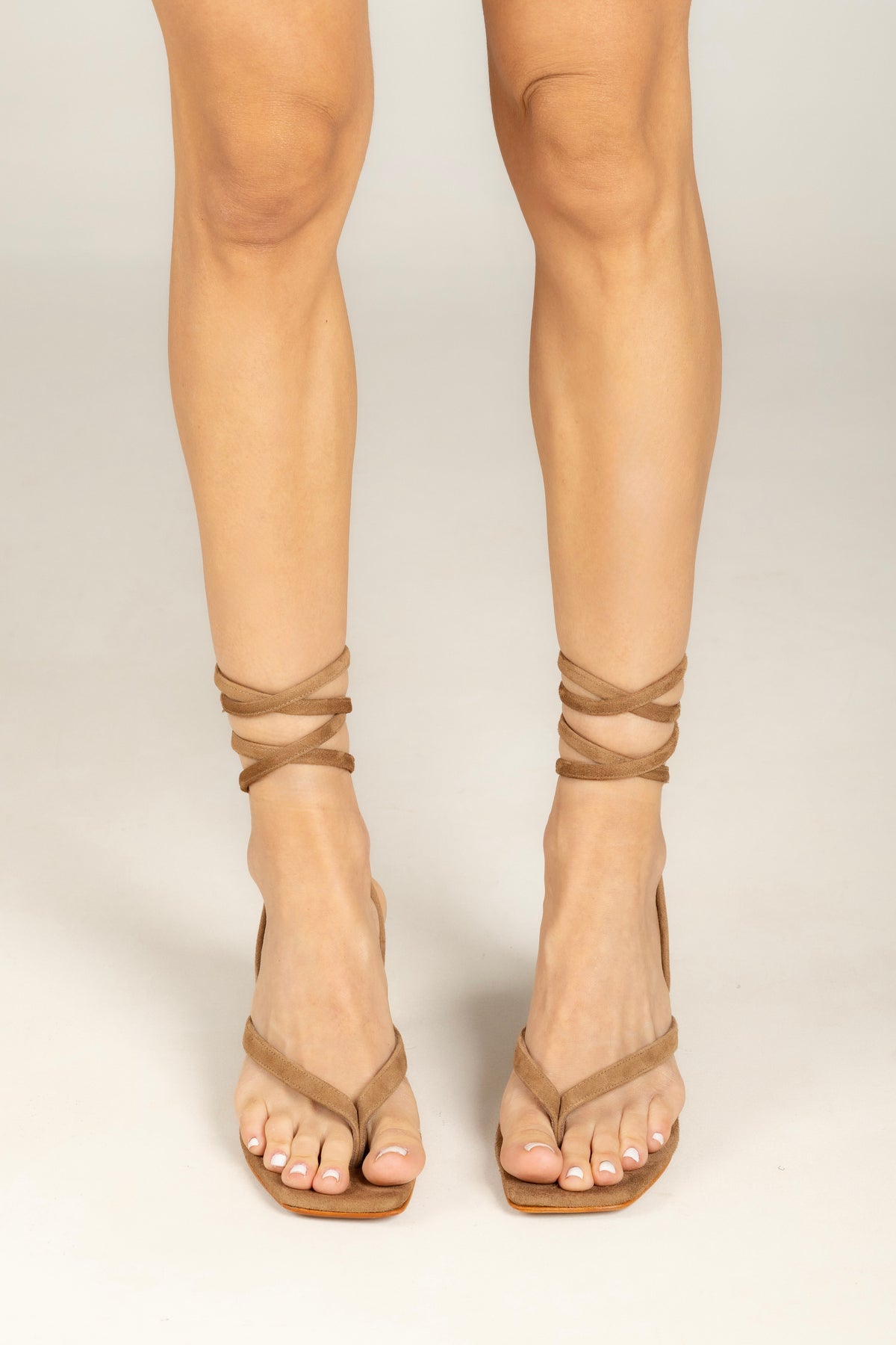 DIANA LACEUP CARAMEL