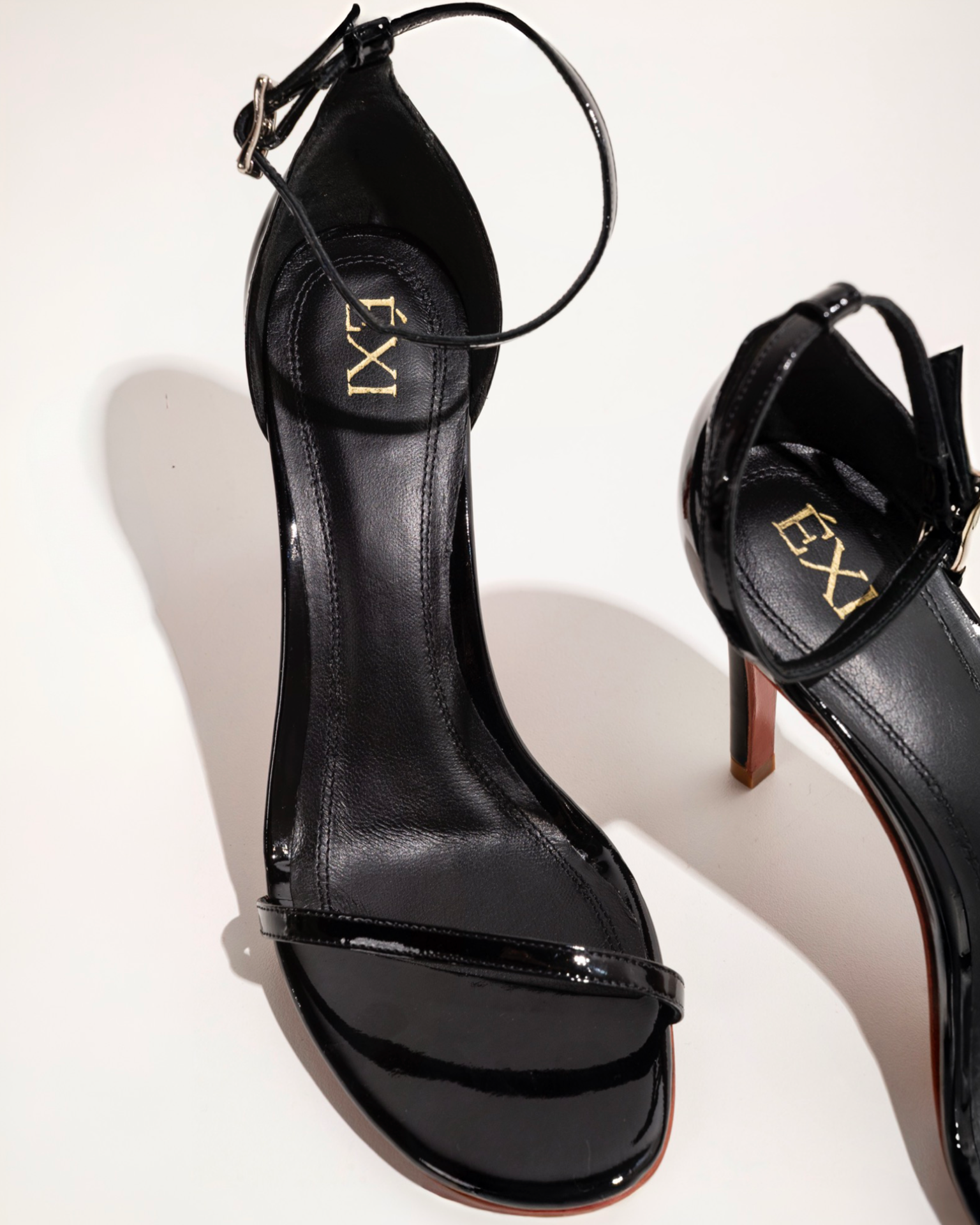 MELANIE SANDAL BLACK