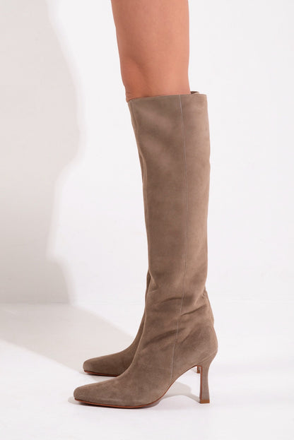 BEA HIGH BOOT SUEDE SAND