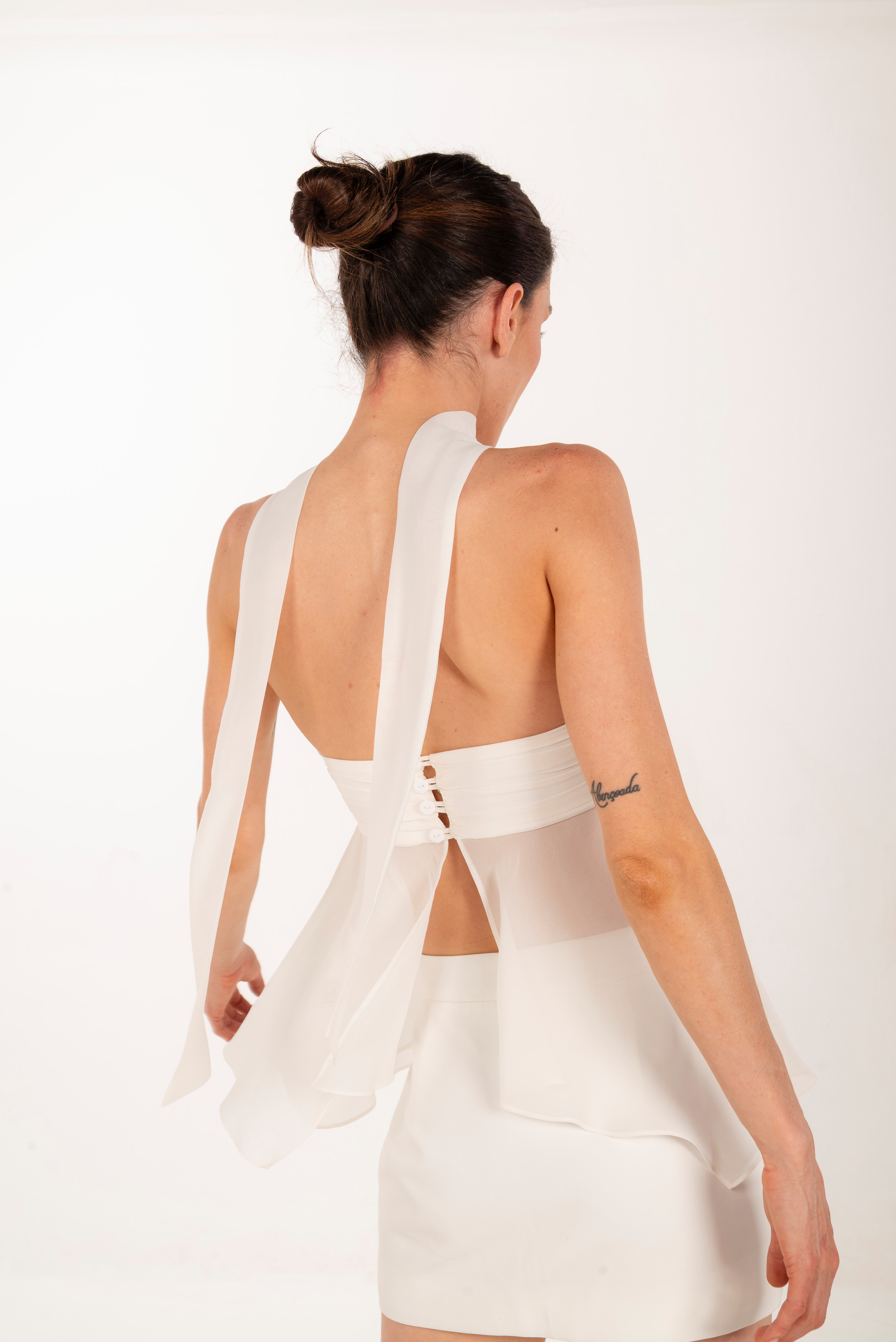 VICTORIA WHITE STRAPLESS SILK TOP