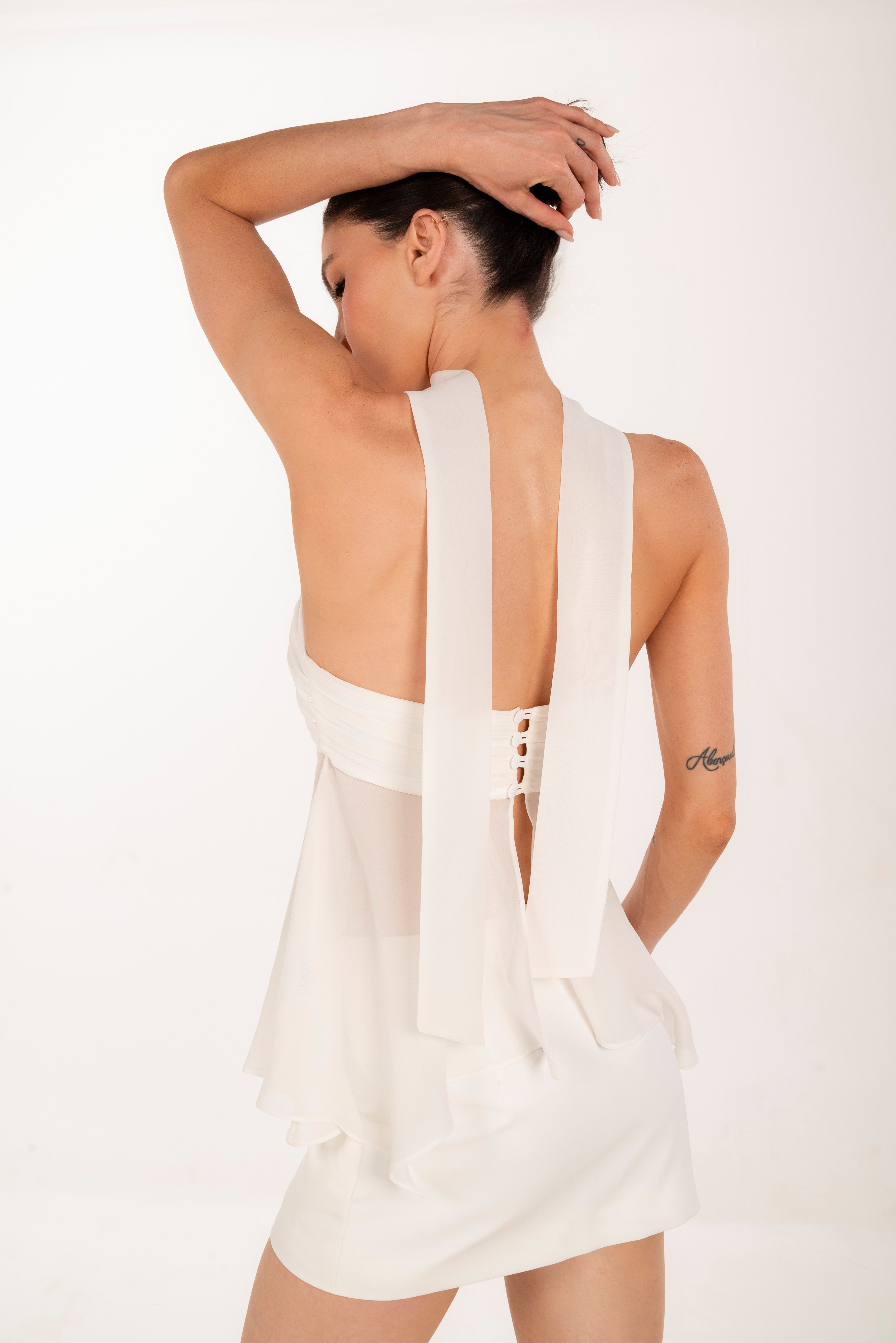 VICTORIA WHITE STRAPLESS SILK TOP